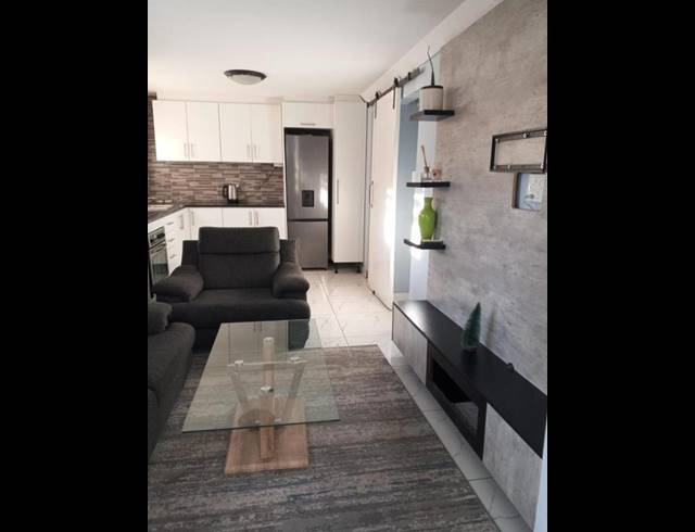 1 BEDROOM PROPERTY TO RENT IN SANDOWN